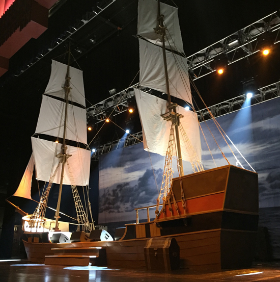 pirate ship stage for rent