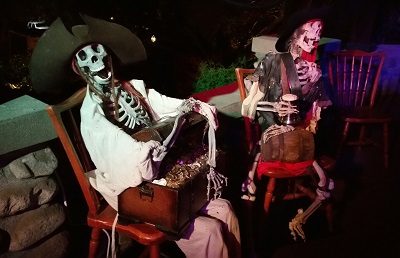 sitting pirate skeleton display